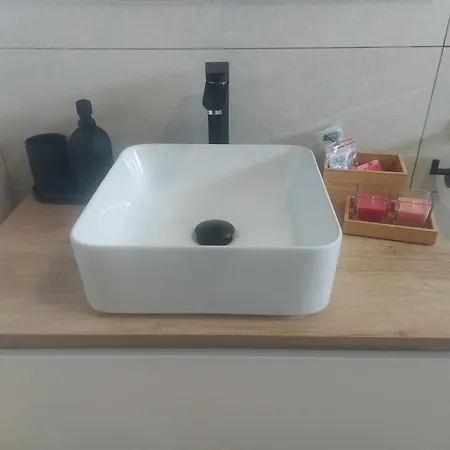 Apartman Lucia Sea View דירה