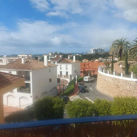 Apartman Lucia Sea View דירה *